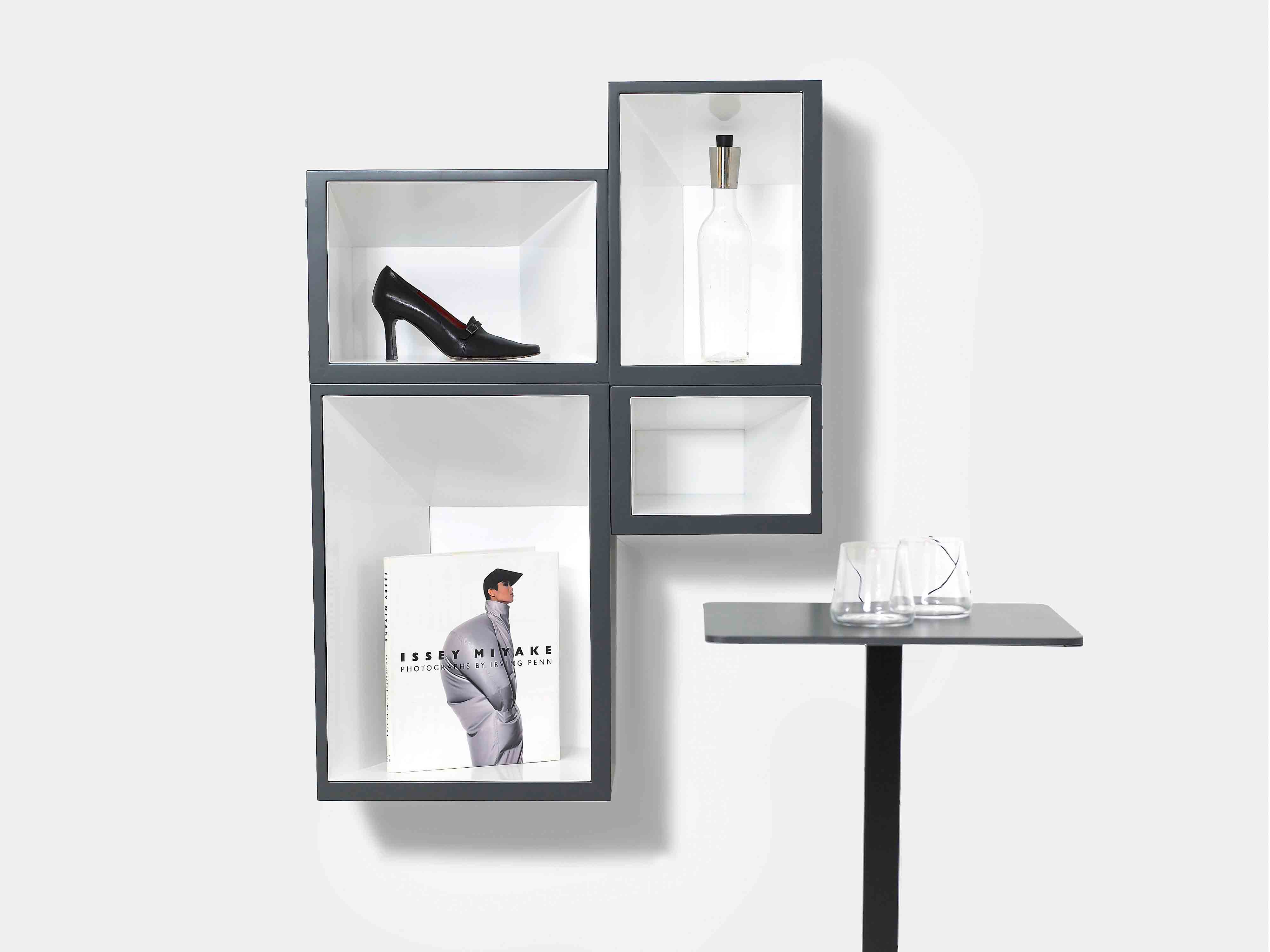 Altavoz wall shelf Karl Andersson Söner